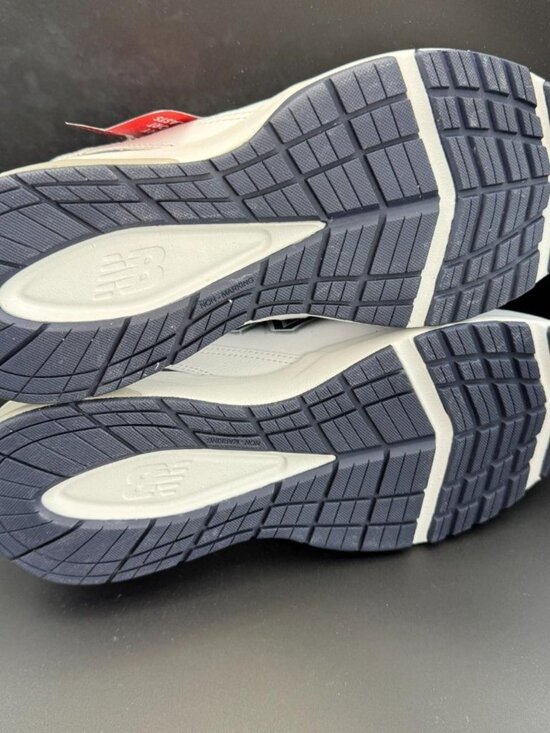 New Balance Cross Trainer Sneaker Shoes Mens